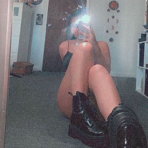 Meet your Posher, Eden